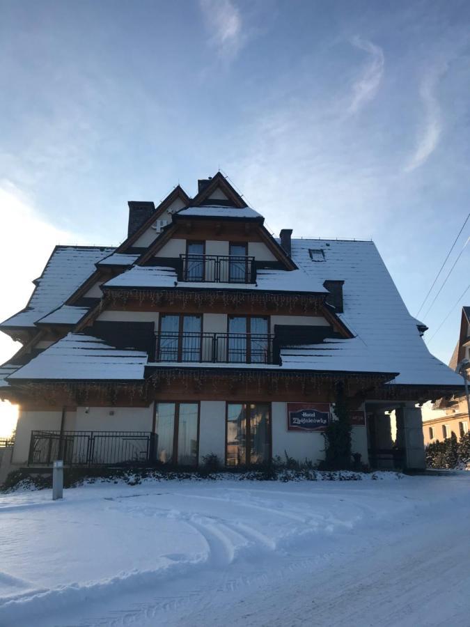 Hotel Zbojnicowka Буковина-Татшаньска Экстерьер фото