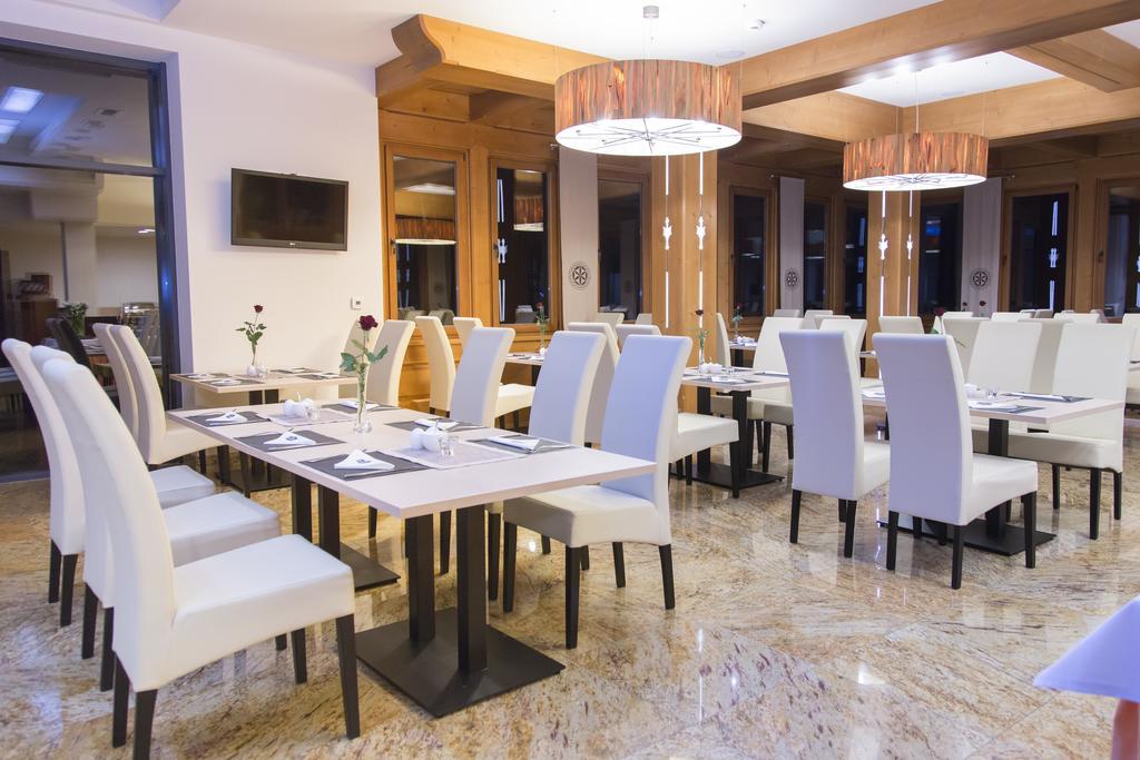 Hotel Zbojnicowka Буковина-Татшаньска Экстерьер фото